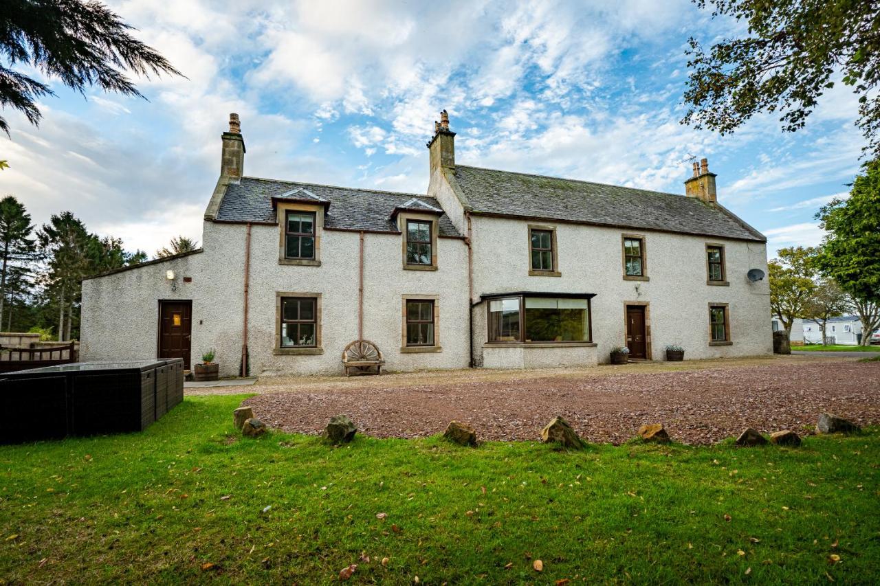 The Farmhouse, 6 Bed Property, Forres Exterior photo